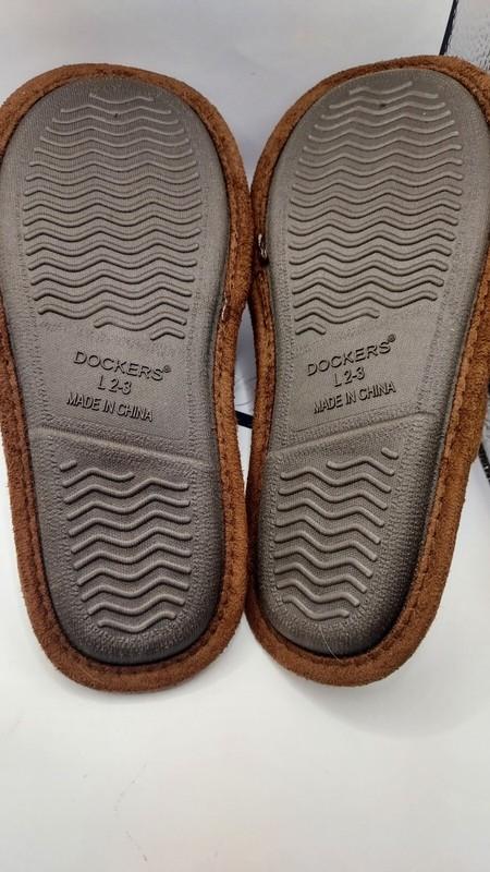 Dockers Youth Slippers Shoes Size Large 2/3 Memory Foam Temperature Regulated