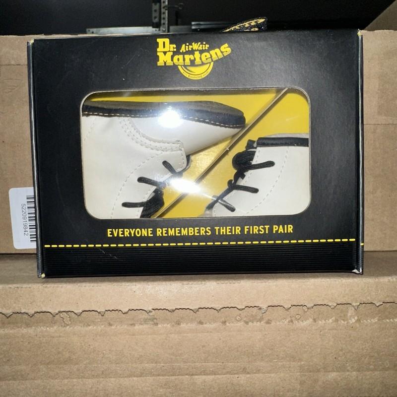 Dr Martens Baby Shoes Size 3 White 1460 Crib Booties NEW soft bottom