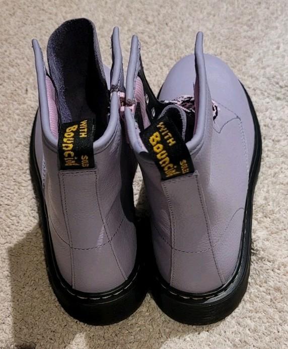 Dr Martens Junior 1460 Virginia Leather Boots Lavender Sz 5