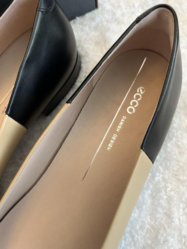 ECCO Flat Ballerina Sz 10/10.5/ EU 41 Tan And Black Leather Women's Shoe Danish