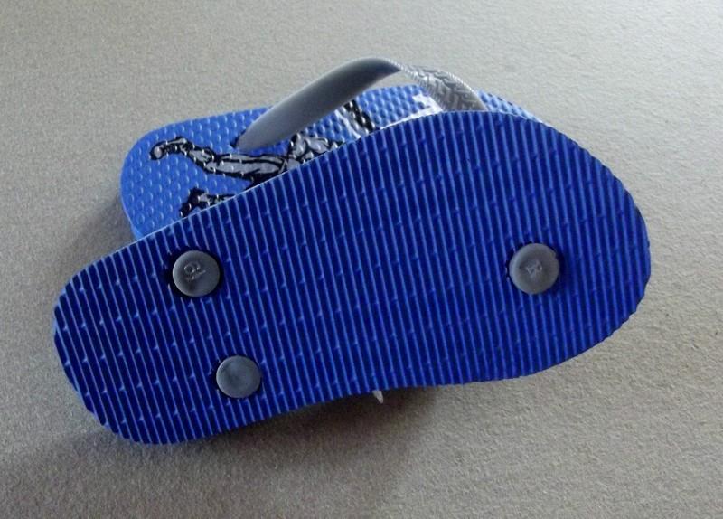 Empire Little Boys Sport-Theme Flip-Flop Sandals "Football" Size (L 1-2) NWT