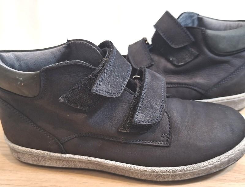Erbavaglio Black Leather High Top Sneakers Youth Size 2