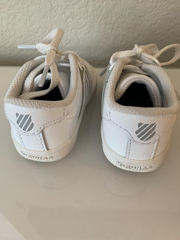 EUC K-SWISS White Toddler Tennis Shoes Sneaker Toddler 4 String Tie - SHIPS FREE
