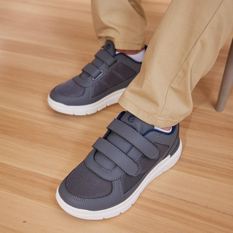 FitVille Men Extra Wide Diabetic Shoes Adjustable Straps Neuropathy Swollen Feet