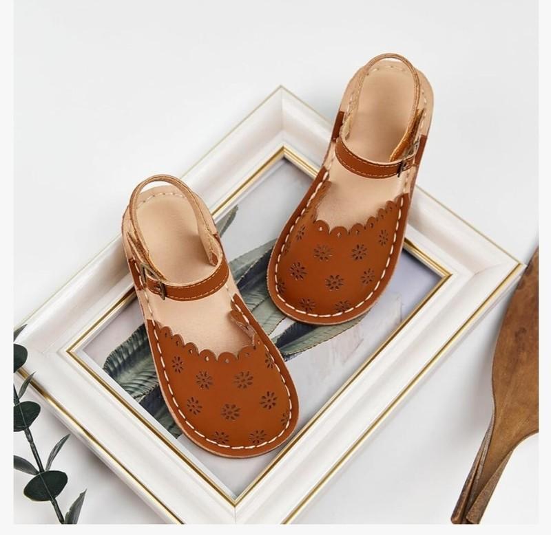 Flaryzone Big Kids' Classic Rome Breathable Flat SandalsSz 1M. New Without Box