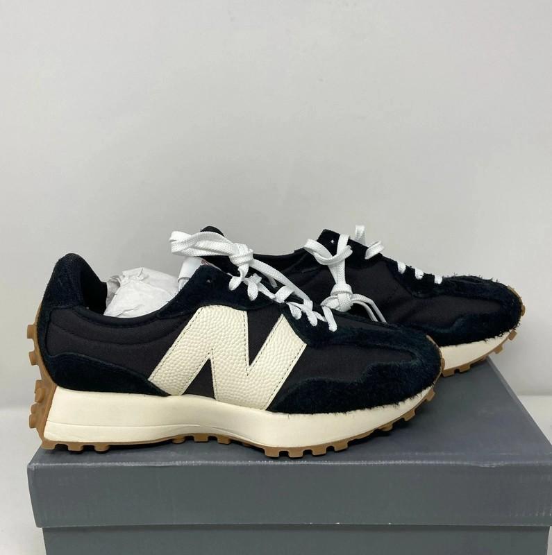 [FLASH SALE]-New Balance 327 Women Black With White And Mineral Red