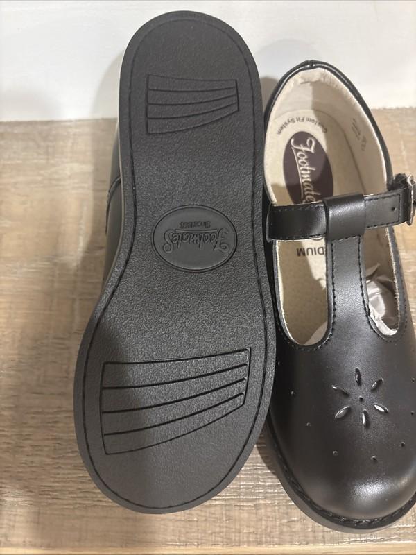 Footmates Girls Size 1.0 Sherry Black T Strap Mary Jane Dress Shoes