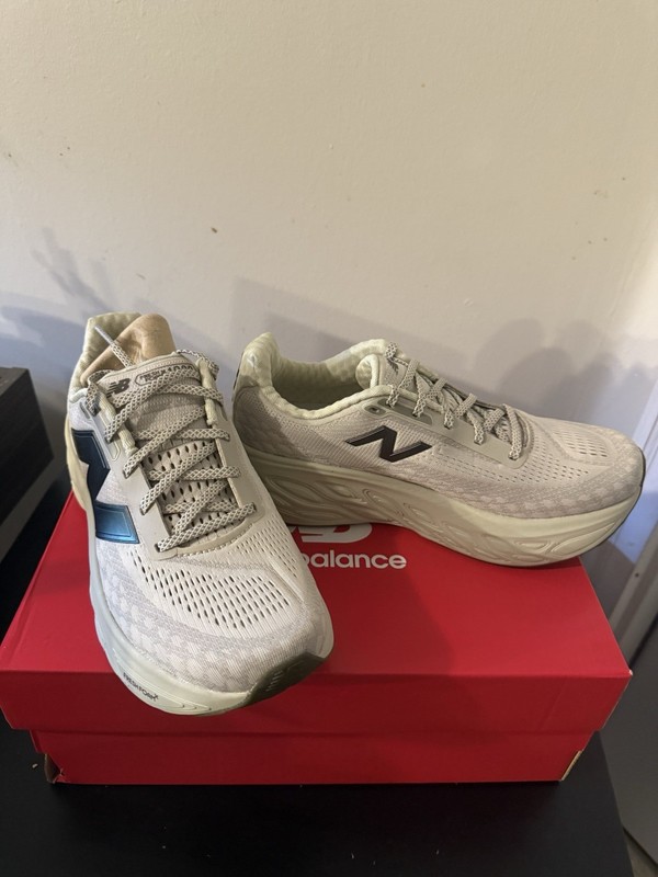FRESH FOAM X 1080 V 14 Running Size 7.5 Us Women