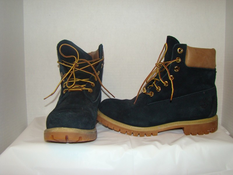 Girl's Blue Timberland 6 inch Work Boots. Size 8.5