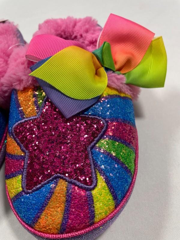 GIRL’S NICKELODEON JO JO CLOSED BACK GLITTER “BE YOUR SELFIE” SLIPPERS