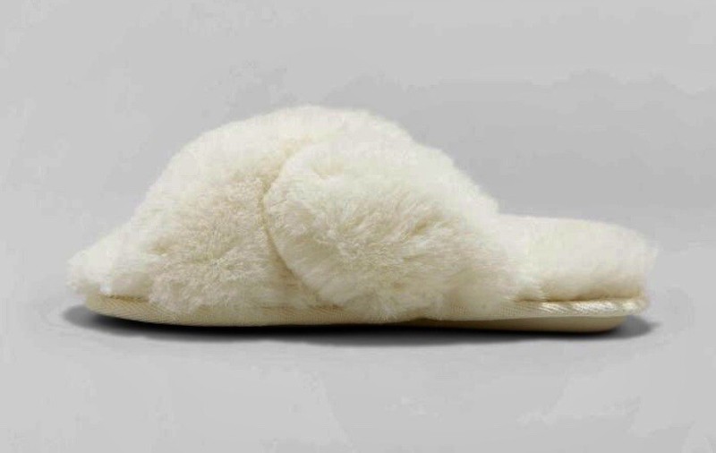 Girls' Brooklyn Slide Fuzzy Slippers Cream - Cat & Jack - SIZE S (13/1)