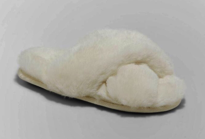 Girls' Brooklyn Slide Fuzzy Slippers Cream - Cat & Jack - SIZE S (13/1)