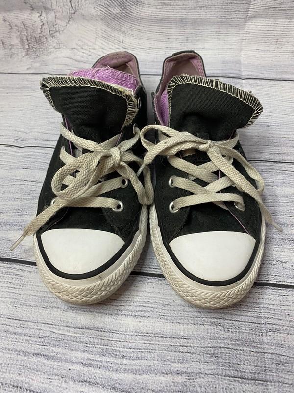 Girls Converse Flip Tongue Size 2. Black White Purple Gold