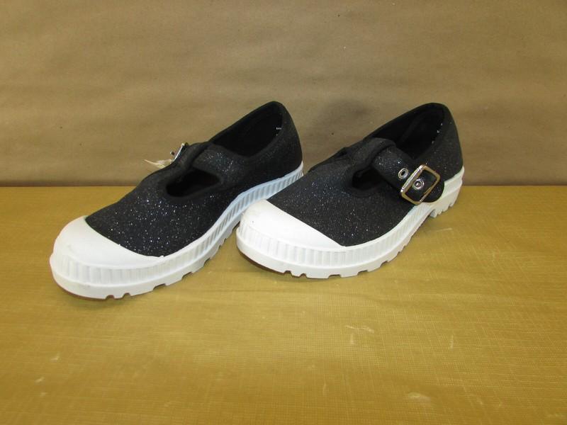 Girls Falls Creek Alice Black And White Buckle Shoes