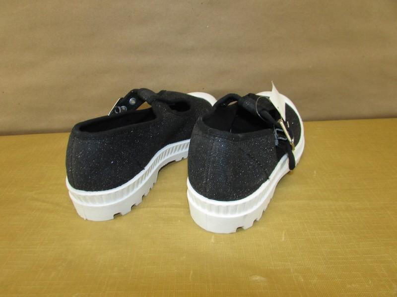 Girls Falls Creek Alice Black And White Buckle Shoes