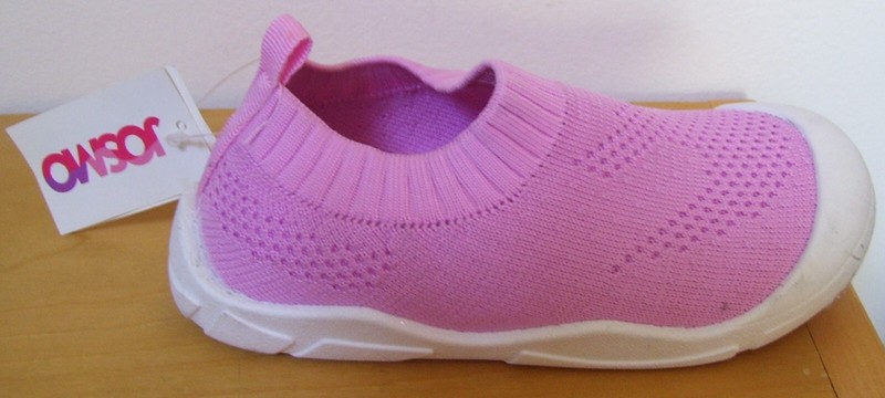 Girls JOSMO Pink Knitted Slip On Bump Toe Sneakers Sz 10