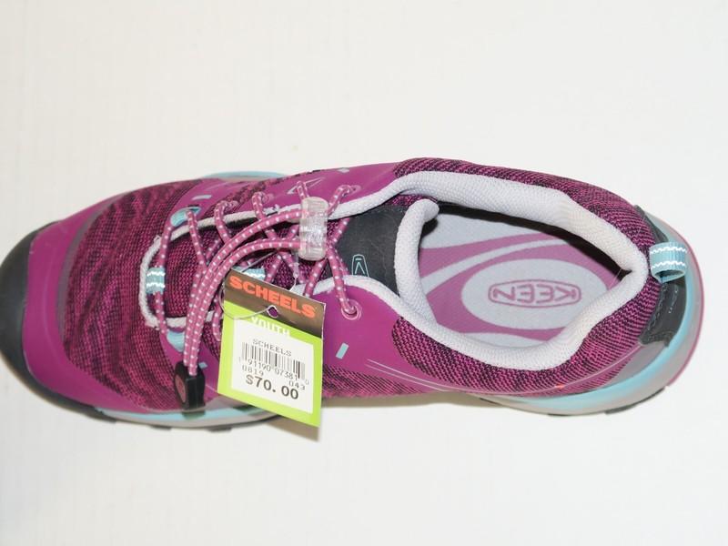 Girls Keen Terradora Low Shoes-Size 5 -New With Tags