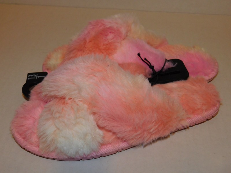 Girls Slippers Peach & Pink SOFT w/ Outdoor Soles 13 1