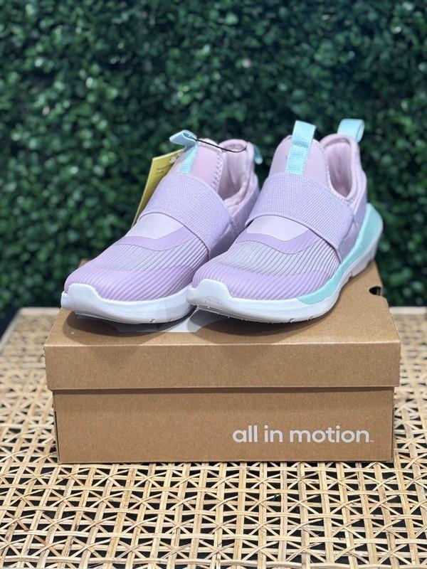 girls sneakers