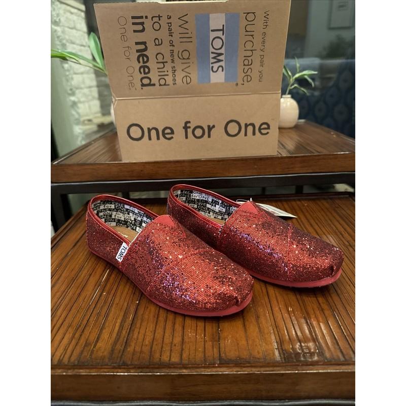 Girls Toms Youth Sz 2.5 Flats Shoes Red Glitter Ruby Slippers Classics New Rare