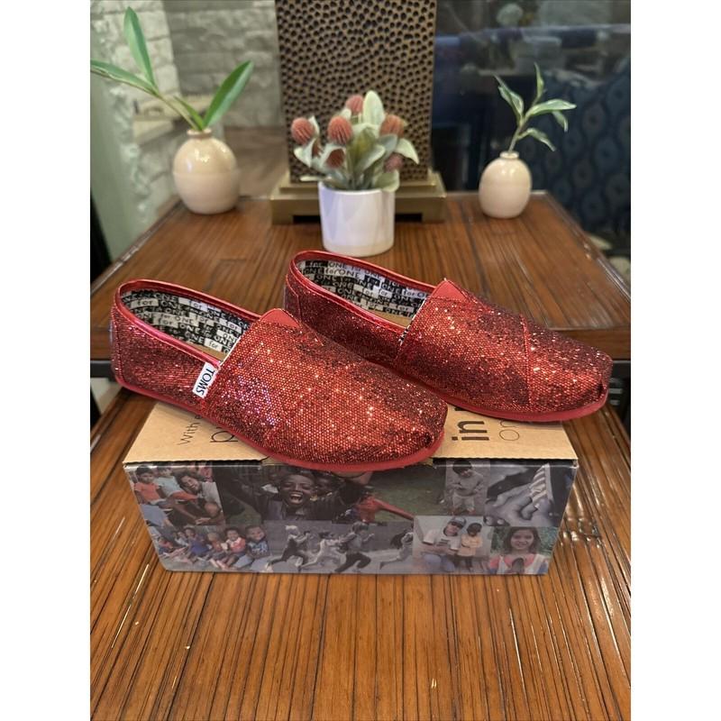 Girls Toms Youth Sz 2.5 Flats Shoes Red Glitter Ruby Slippers Classics New Rare