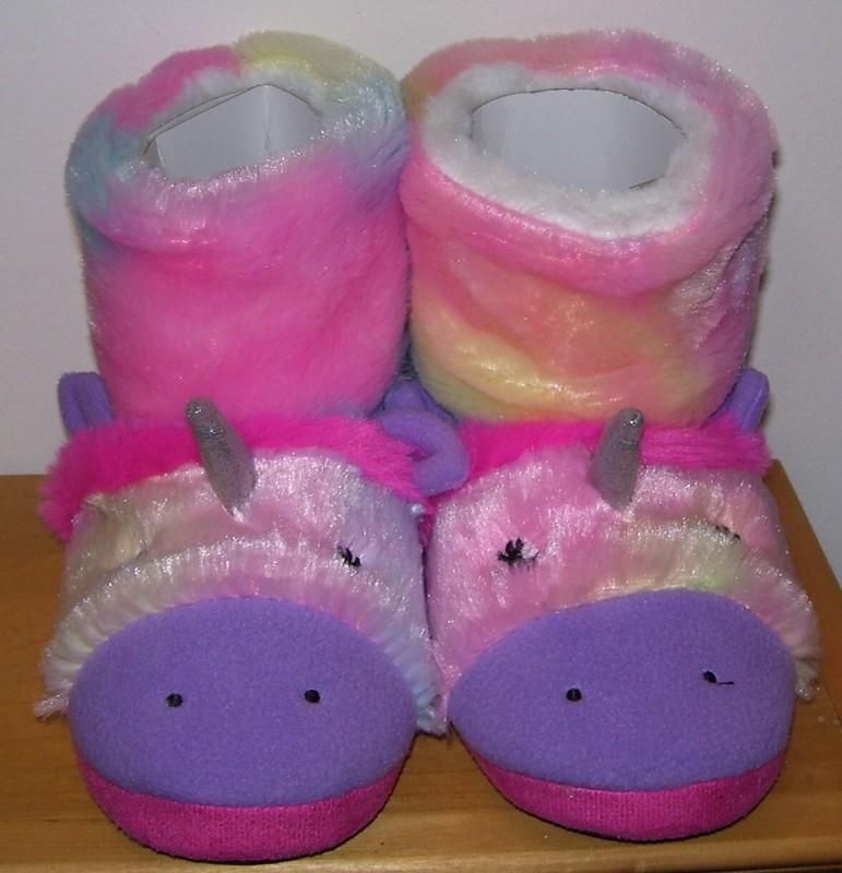 Girls Totes Toasties Unicorn Slippers S 11-12 M 13-1