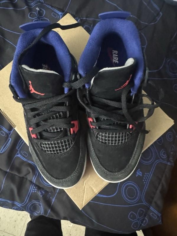 Grade School Jordans Size 2.5Y