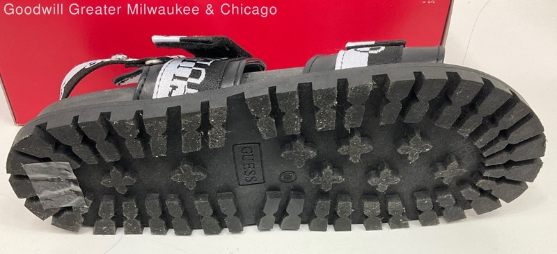 GUESS Factory Saylors Logo Black & White Sandals Size 10M IOB