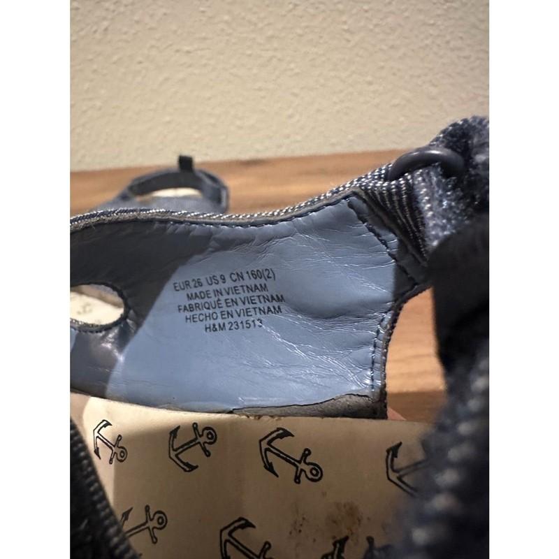 H&M Adjustable Blue Strap Boy Sandals Size 9