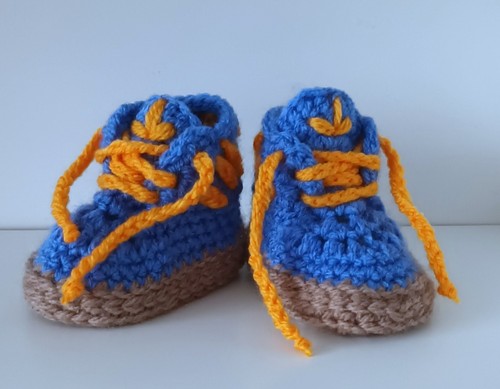 Handmade Baby Crochet Slipers SHOES Booties Sneakers Trainers