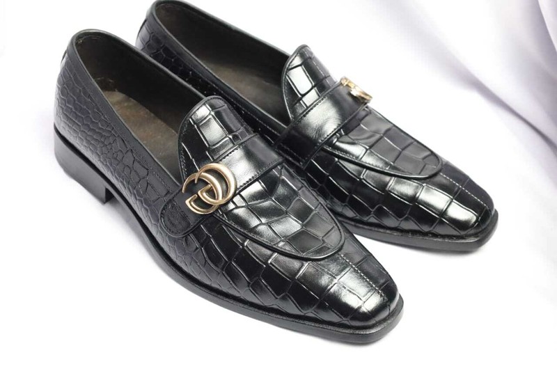 Handmade Men crocodile leather moccasins Men alligators shoes Black Loafer