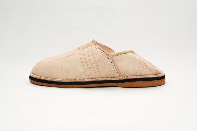 Handmade Moroccan Babouche Slippers For Men – Beige Leather – Organic
