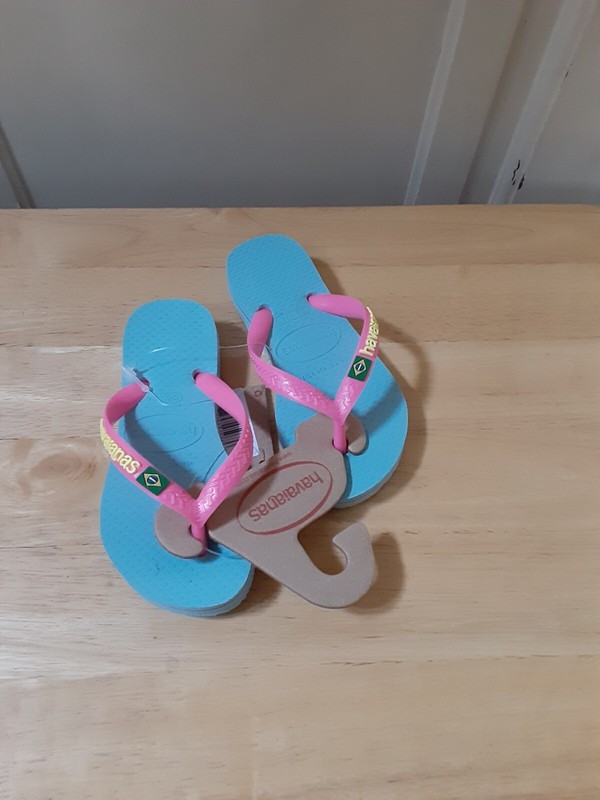 Havaianas Girls Flip Flops Size 10C WITH TAGS
