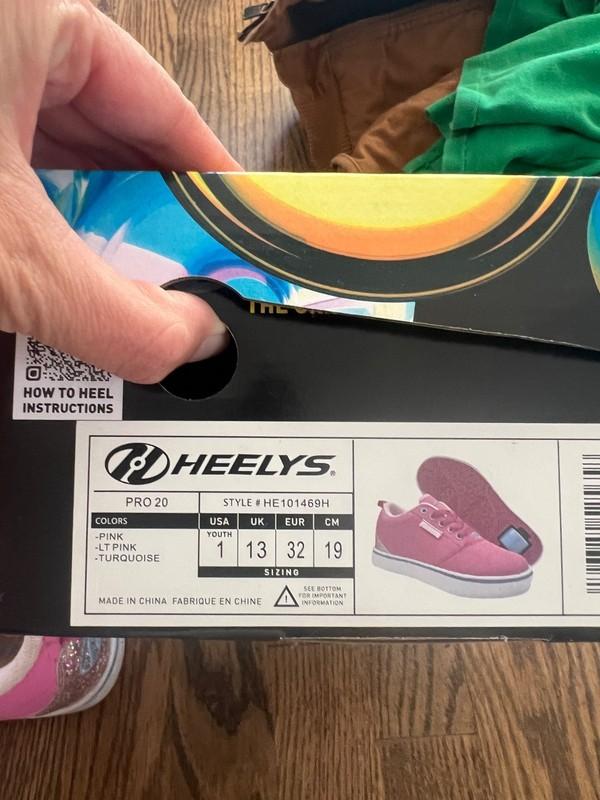 Heelys Rollar Sneaker - Girls Size 1 Pink