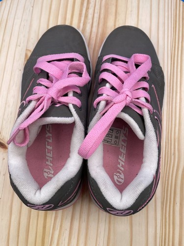 Heelys Skateboarding Shoe Youth Girl Sz 5W Charcoal/Grey Pink Lace Up