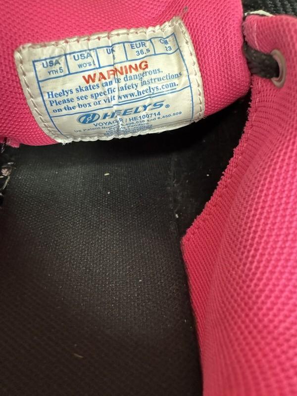 HEELYS Voyager Skater Shoes W/ Wheels Black Pink - Size Youth Kids 5 Women's 6