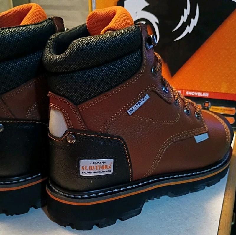 HERMAN SURVIVORS - SIZE: 7.5 Pro Series Shoveler 6" Steel Toe Work Boots - NEW