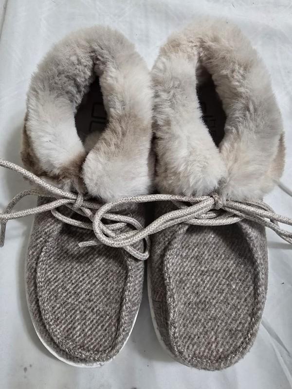 Hey Dude Britt Faux Fur Lined Slip On Shoes Booties Youth Size K13 Coffee Dye