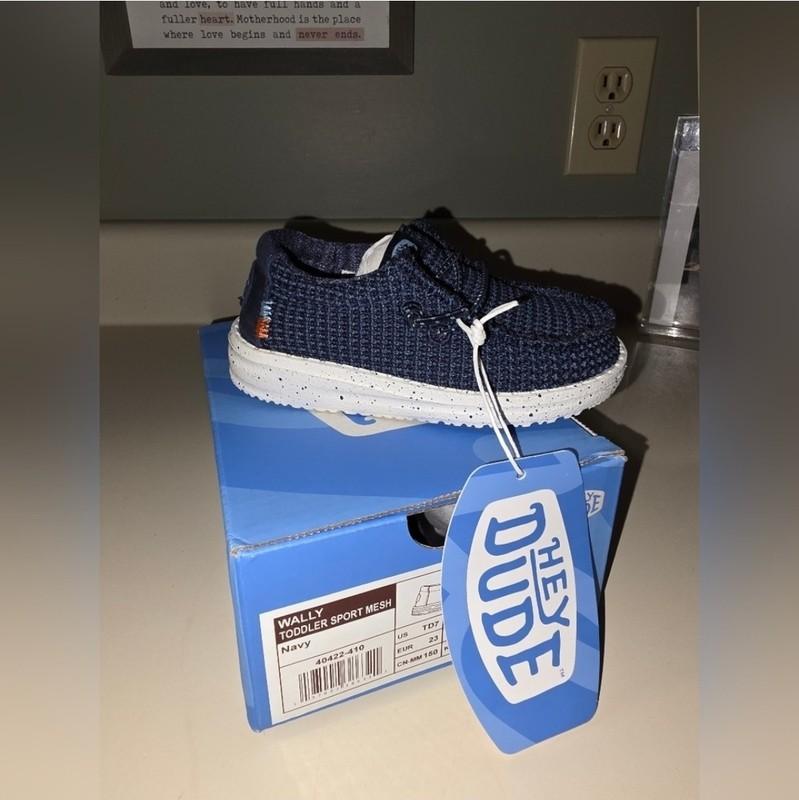 Hey Dude Navy Toddler Wally Sox Size 7 SPORT MESH NAVY NWT