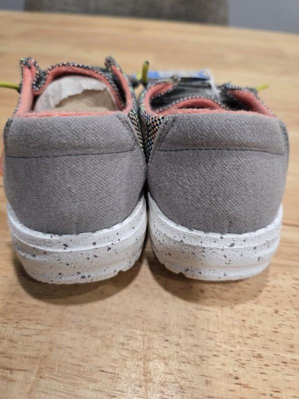 Hey Dude New K11 Girls Wendy Youth Stretch Peacock Pink Gray Shoes