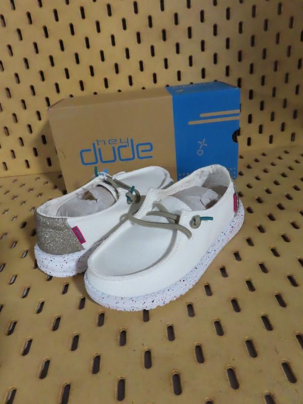 Hey Dude Wendy Youth Disco White EU 30 US Size Kid's 11