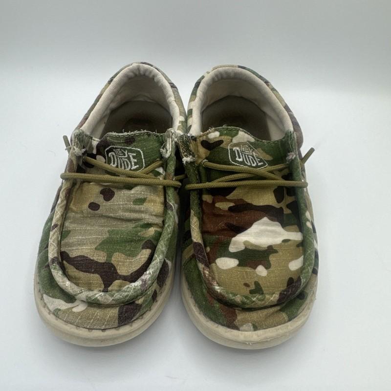HEYDUDE Wally Kids Kid's Slip On Loafers Comfortable & Light-Weight