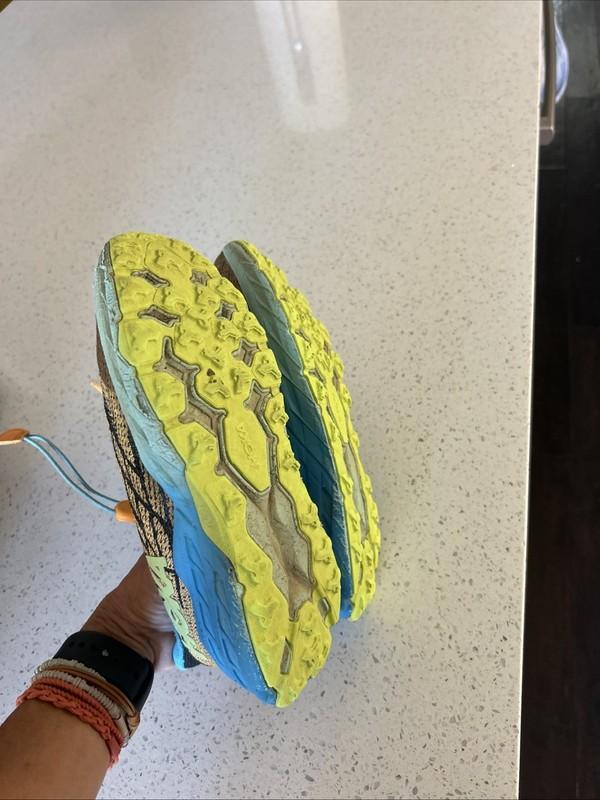 Hoka One One Speedgoat 5 Trail Running Shoes Youth Size 4 Yellow