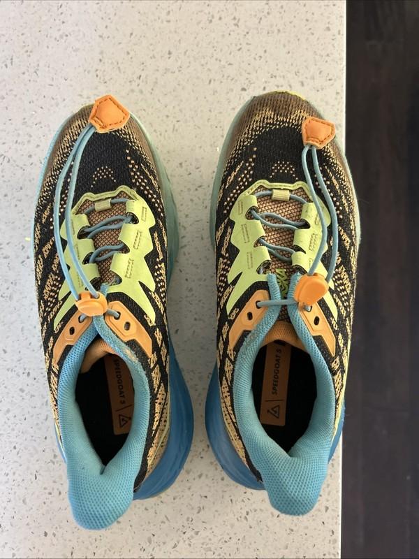Hoka One One Speedgoat 5 Trail Running Shoes Youth Size 4 Yellow