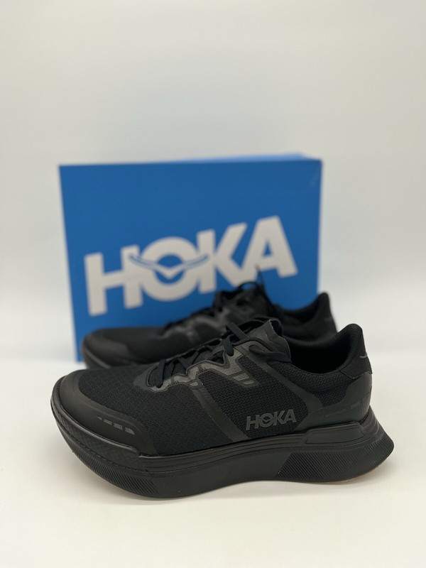 HOKA Unisex Transport X Shoes Black New With Box 6.5 Men /7.5 Women