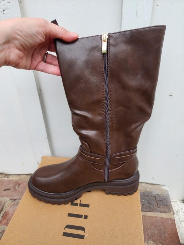 IDIFU Women Combat Boots Low Heel Round Toe Side Zipper Cowgirl Riding Brown 8
