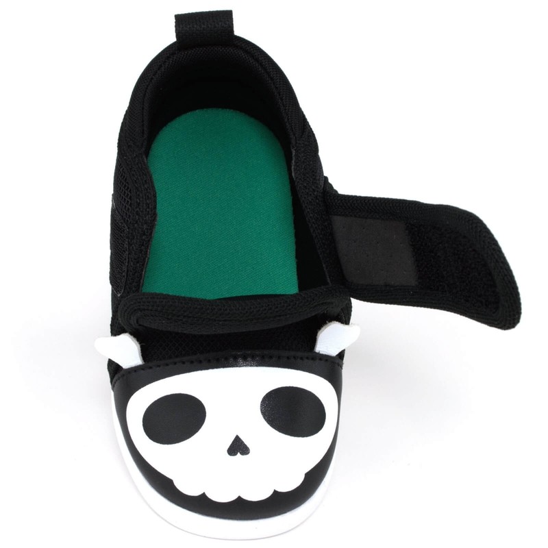 Ikiki Skull & Crossbones Pirate Squeaky Toddler Shoes Black/White Version 2 20