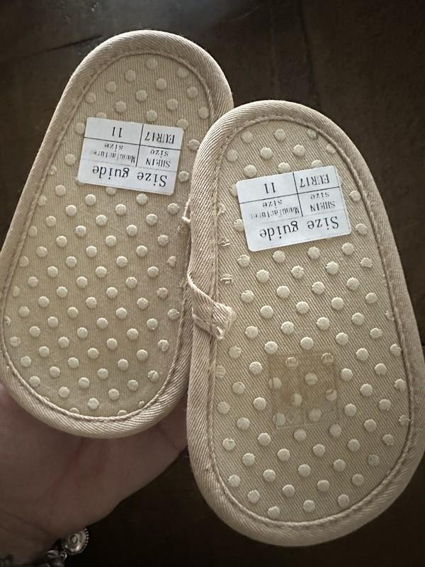 Infant Sandals Unisex Black And Tan Sandals Size 11 New 6-12 Months Baby Sandals