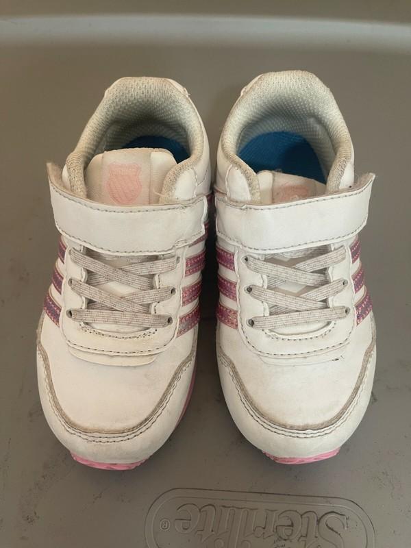 Infants Kids Girls Sneakers White / Pink Color Size 6