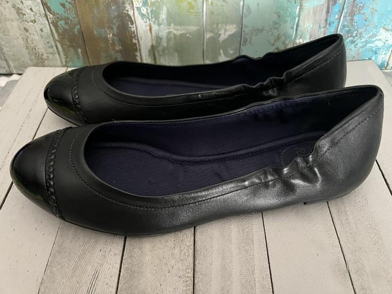 Jack Rogers Bree Black With Patent -Cap Toe Ballerina Flat Woman US Size 9.5M